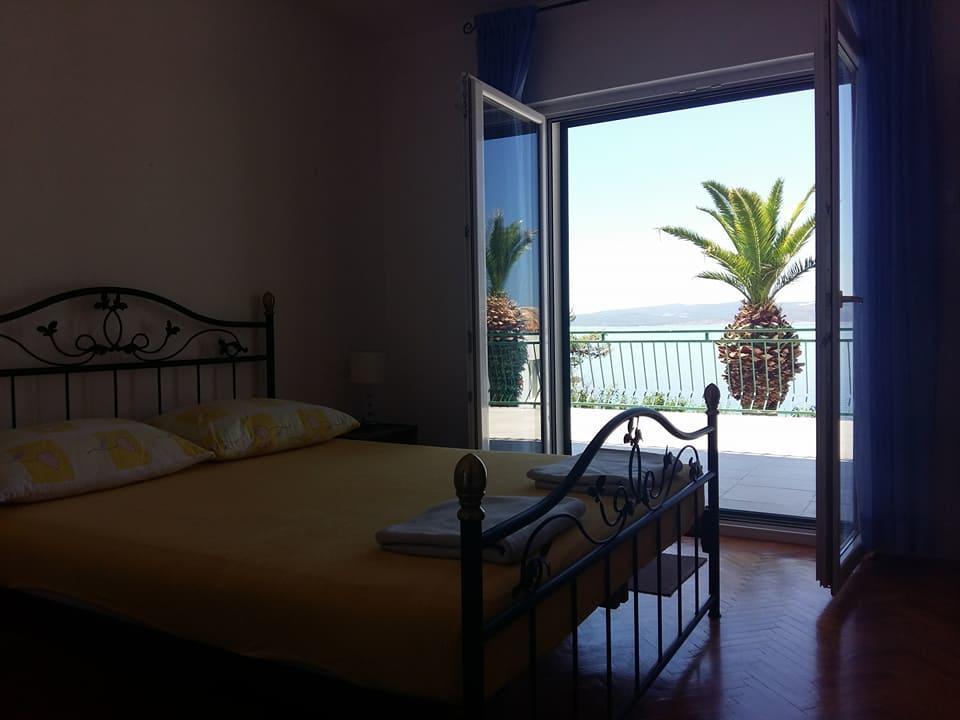 Apartments Tri Palme Baška Voda Exterior foto